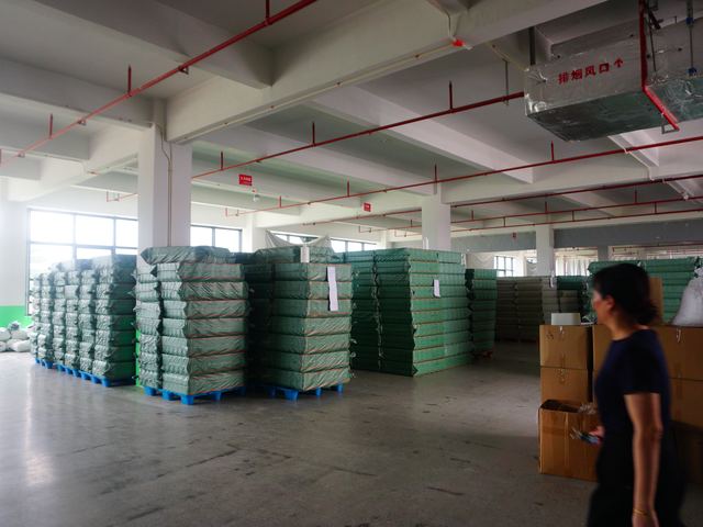 成品仓储区